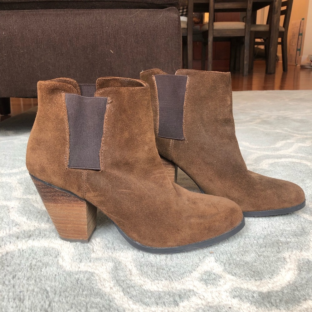 Vince Camuto booties
